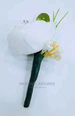 Pin Up Lapel Rose to Shirts and Suits.