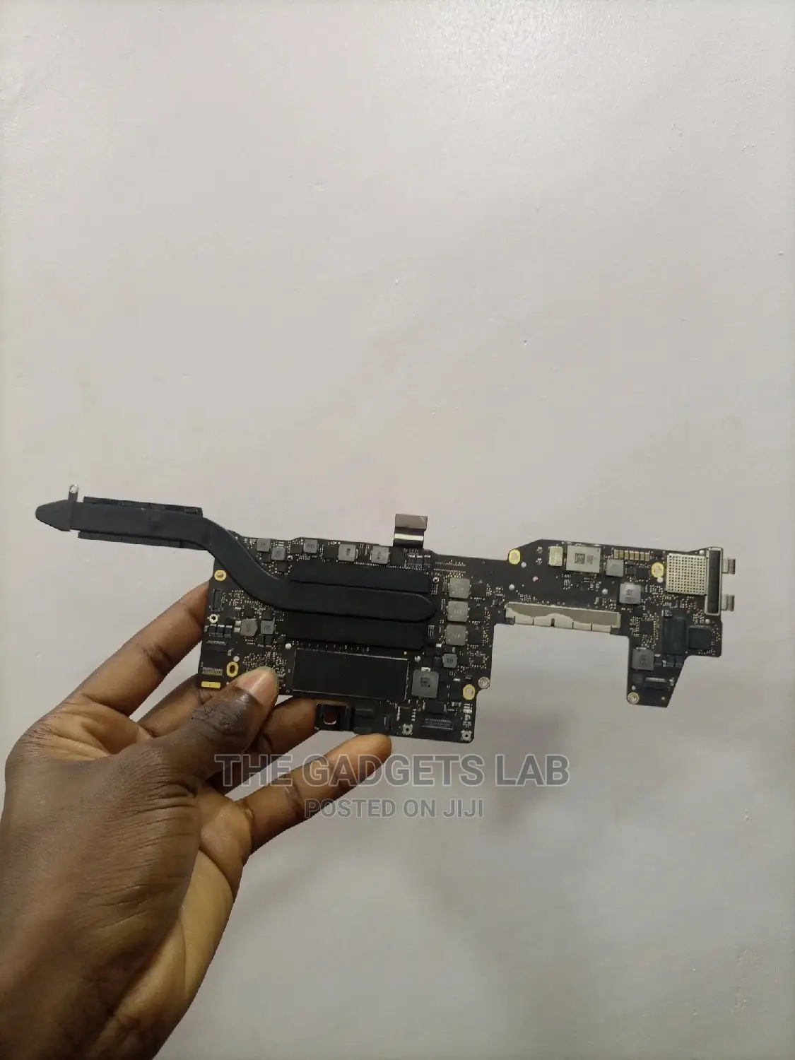 Macbook Pro 2017 Non Touch Bar Logic Board