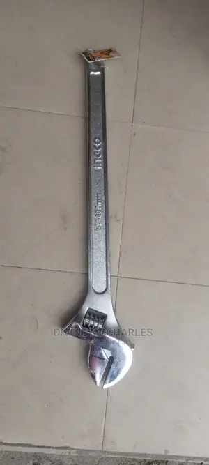 24" Ingco Adjustable Spannar