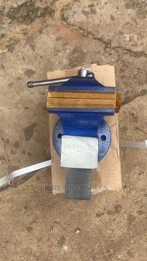 6" Table Vise
