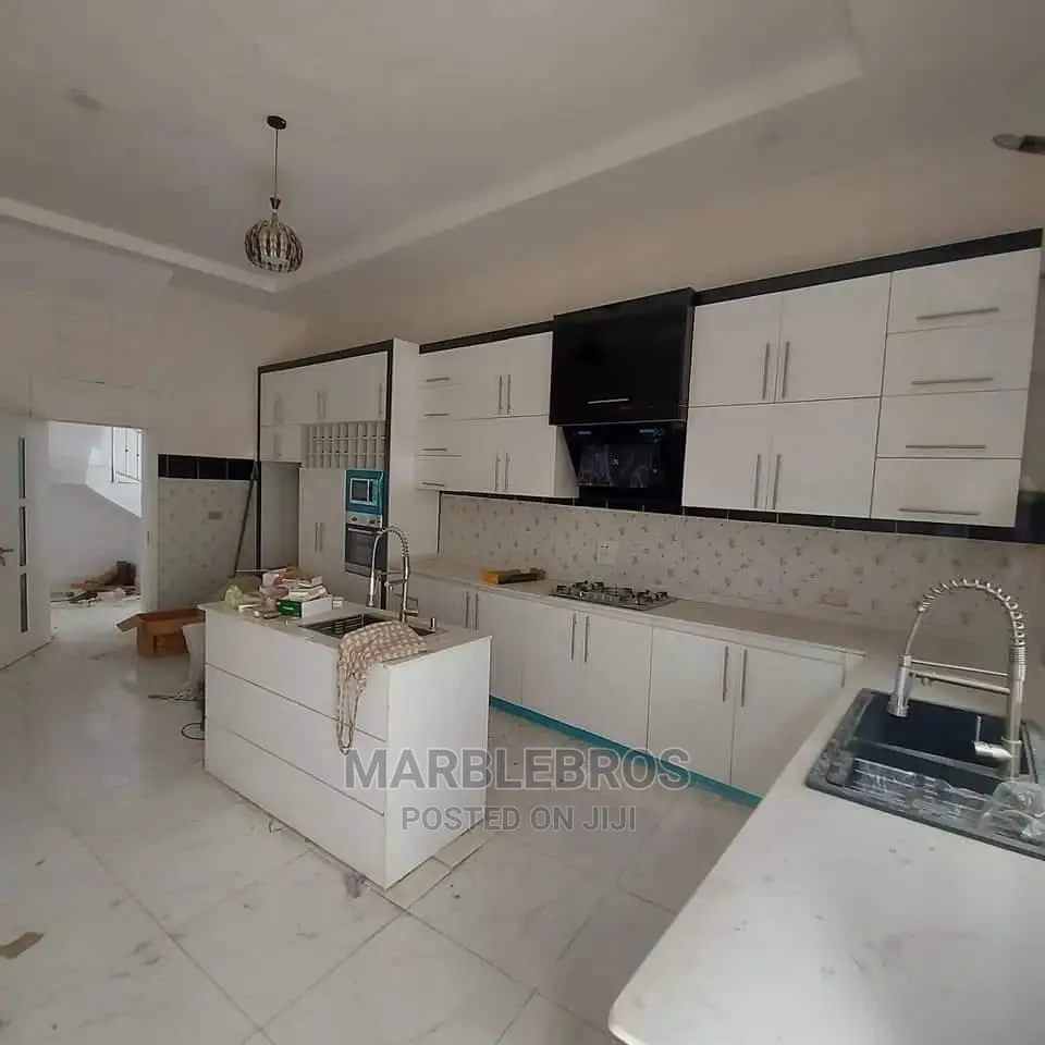 Modern Kitchen Cabinet Designs