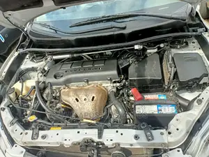 Toyota Matrix 2011 Silver