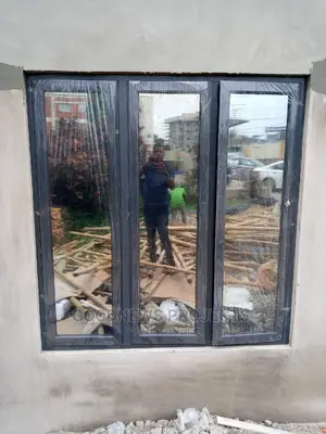 Aluminum Casement Window Glazed With Reflective Glass