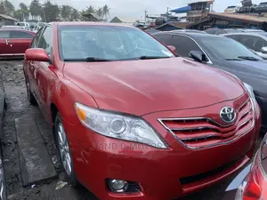 Toyota Camry 2010 Red