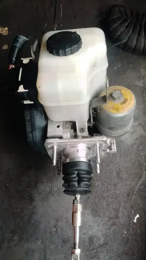 Complete Abs Pump Toyota Landcrusier Pump 2020