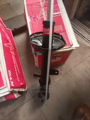 Rear Shock Absorber KYB Highlander 4x4