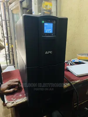 Apc 3000va Smart Ups With Smartconnect, 3000 Sinewave
