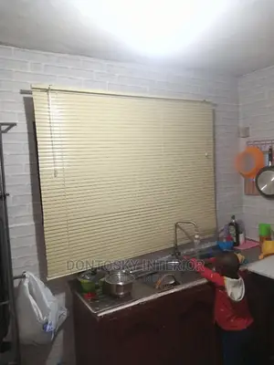 Vennicer Window Blinds