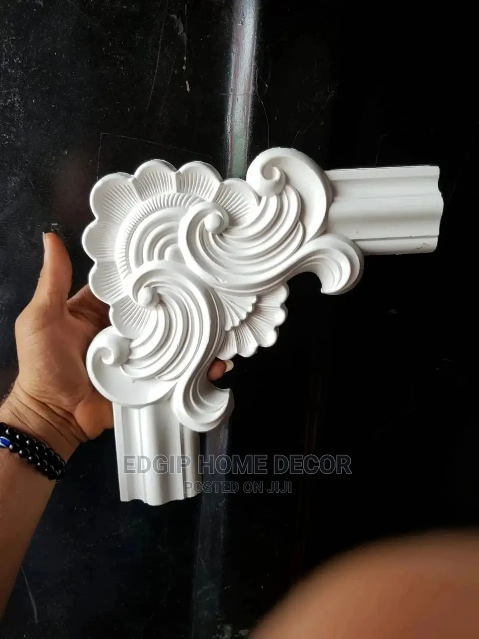 Wainscoting Polyurethane Designed Cornice