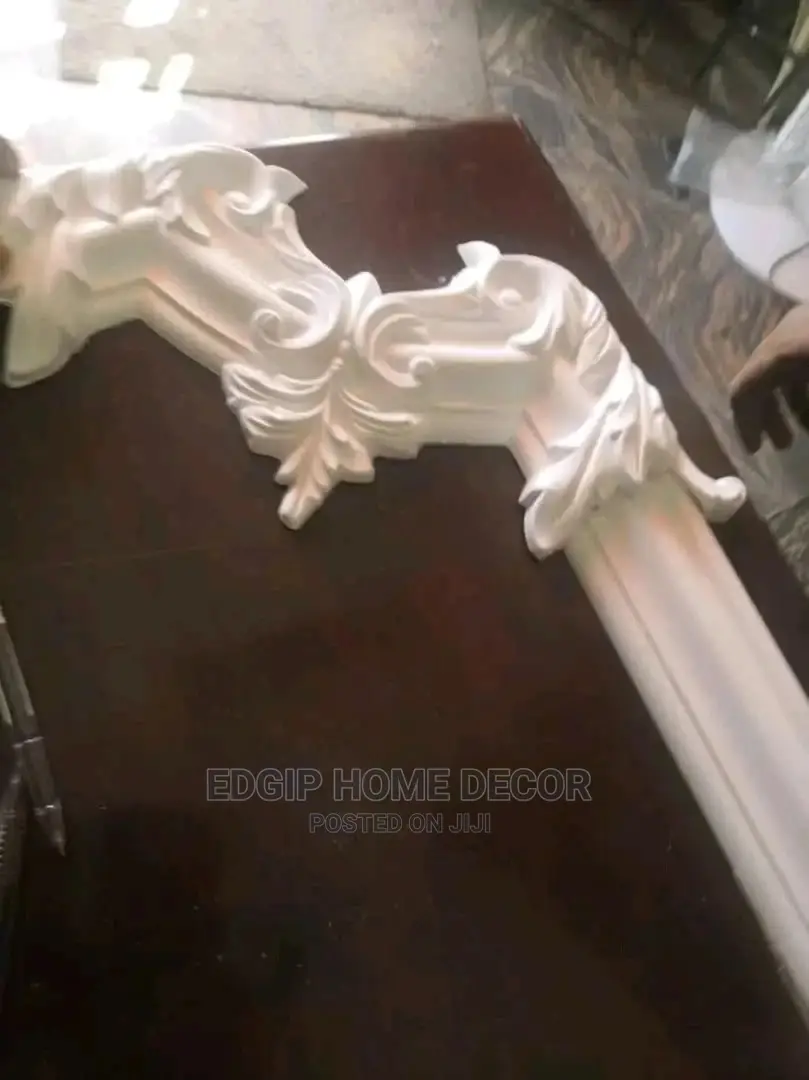 Wainscoting Polyurethane Designed Cornice