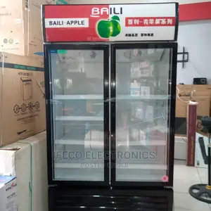 CHILLER Show Glass