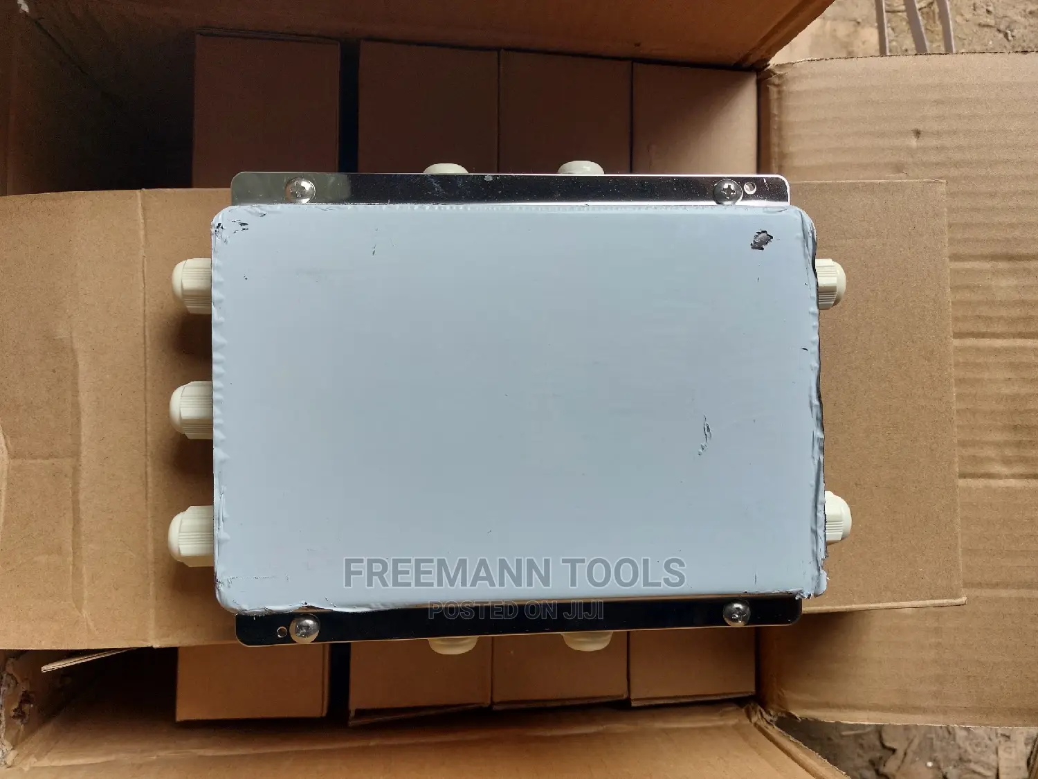 8 Ways Junction Box