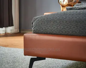 Bedframe Pristine Wood Design