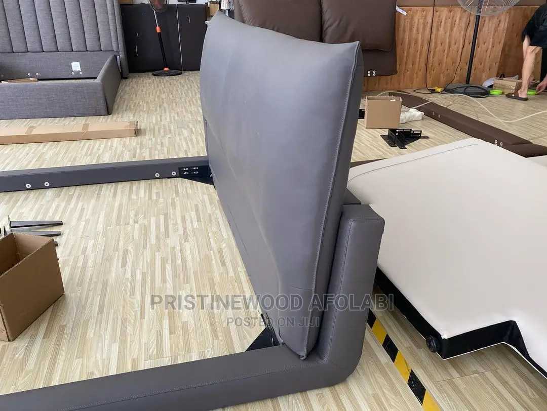 Bedframe Pristinewood Design