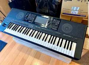Yamaha PSR-SX900 61-Key High-Level Arranger Keyboard