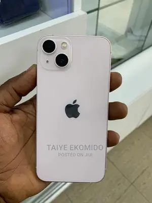 Apple iPhone 13 128 GB Pink
