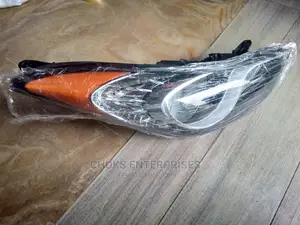 Hyundai Elantra 2012 Headlight Brand New