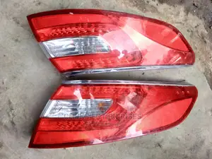 Hyundai Azera 2012 Back Light Tokunbo