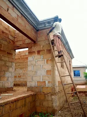 300 X 300 Polystyrene Parapet Available