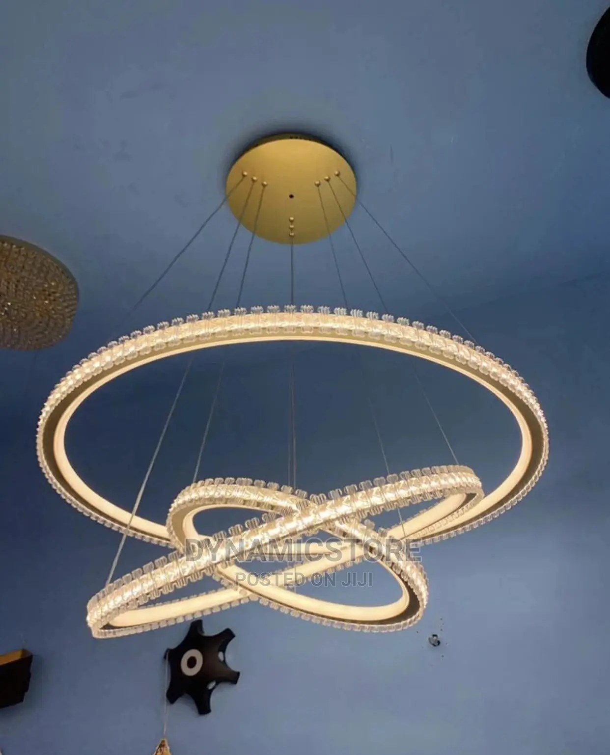 Rounded Dropping Chandelier