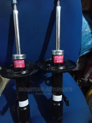 Japan KYB Excel-g Shock - Corolla 2015
