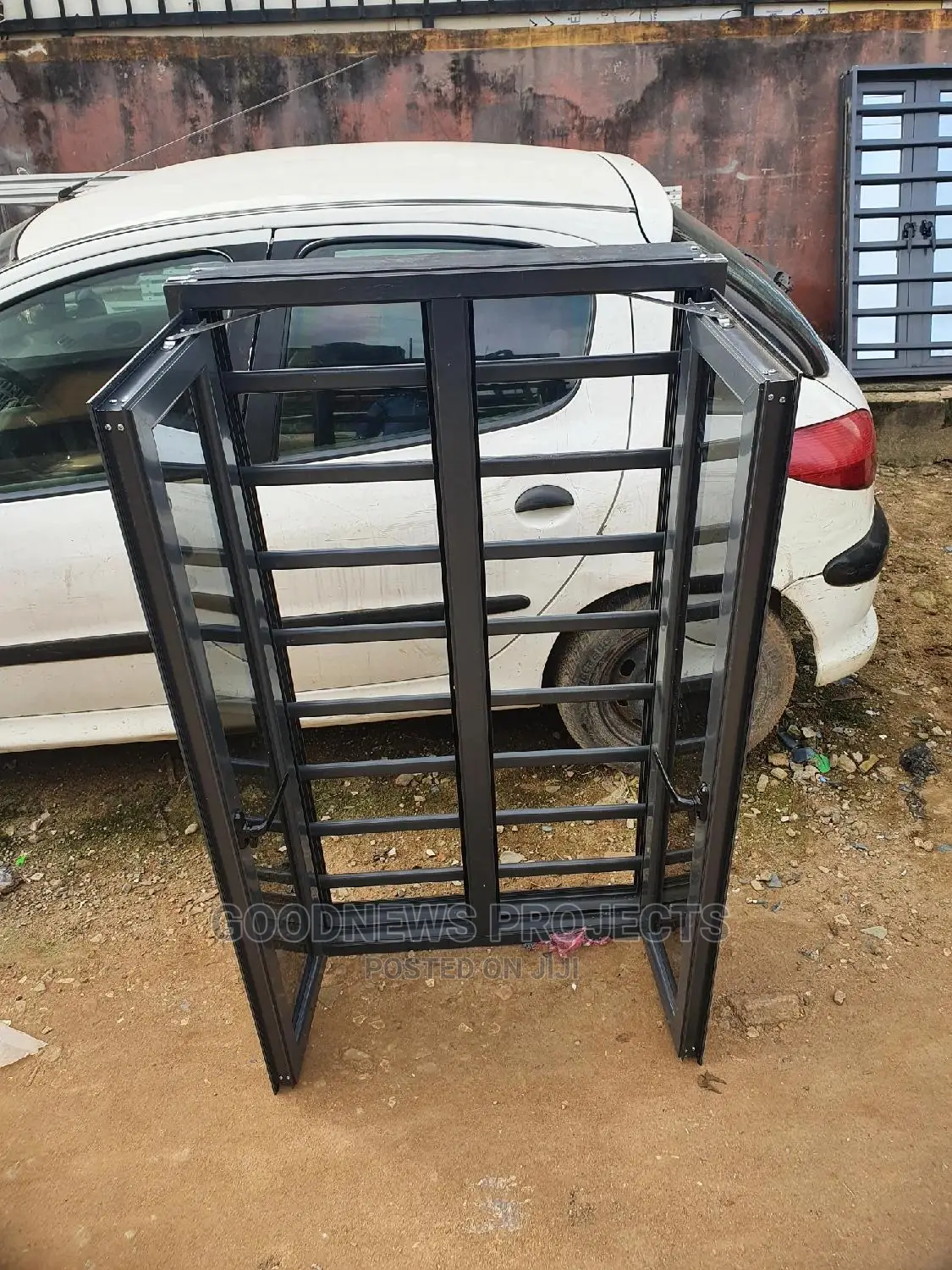 Aluminium Casement Window With Protector