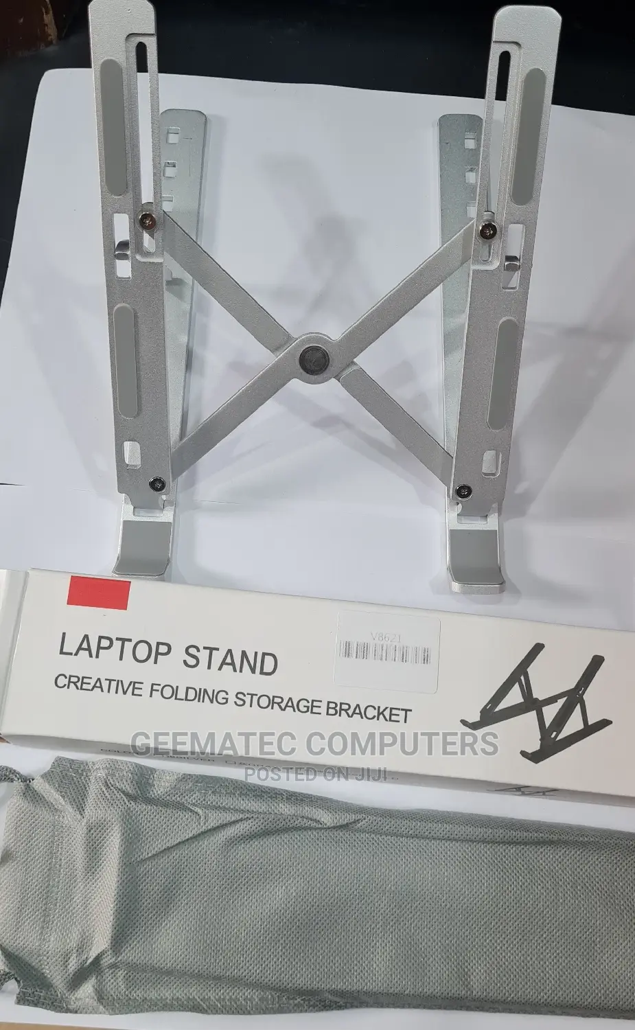 Laptop/Tablets Stand