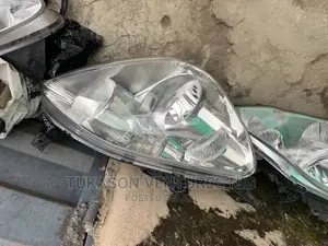 Headlight 2006 Honda CR-V Europe Spec
