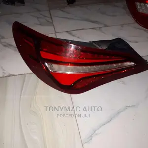 Mercedes-Benz CLA Back Light
