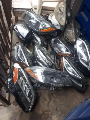 Mercedes-Benz Glk,Ml350,Gle,E350,C300,Cla Headlights
