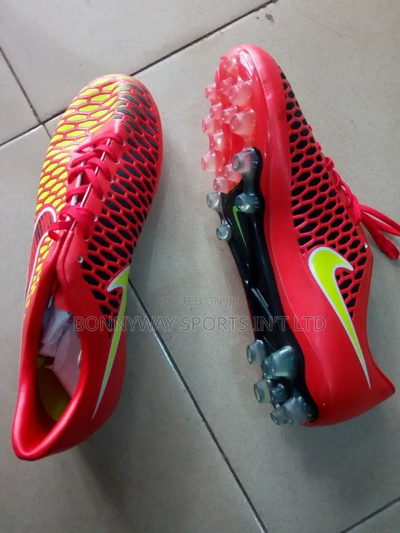 Nike Leather Boot