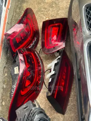 Mercedes-Benz GLC300 Back Lights
