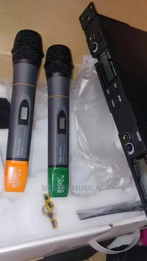Sm9090 Dvon Professional Wireless Microphone