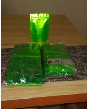Green Ziplock Pouches Packaging Bags