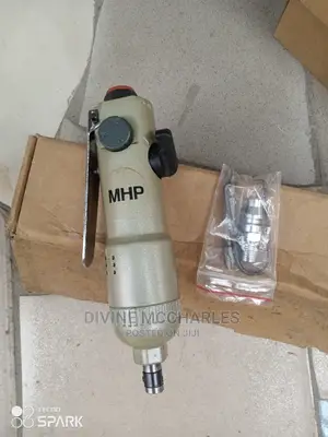 Air Type Screw Driver Machine