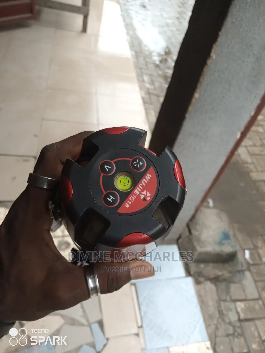 Laser Levelling Machine