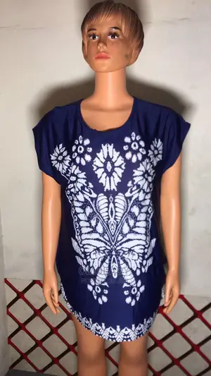 Butterfly Printed Pattern Ice Silk Ladies Top- Blue