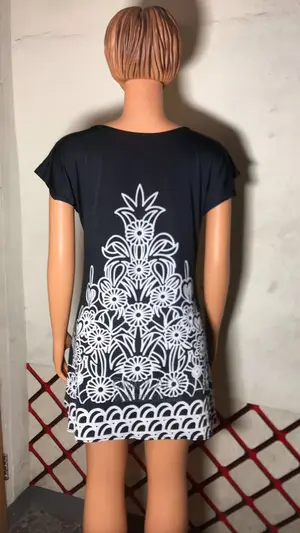 Bloom Tree Printed Pattern Ice Silk Top - Black