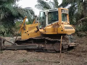 D6 Bulldozer Machine for Rent/Hire at Affordable Price.