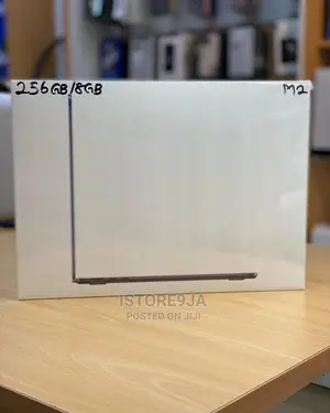 New Laptop Apple MacBook Air 8GB Apple M2 SSD 256GB