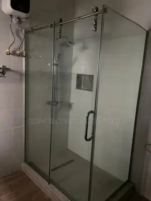 Clear Glass Shower