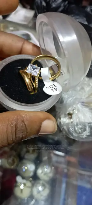 Wedding/Engagement Ring Set