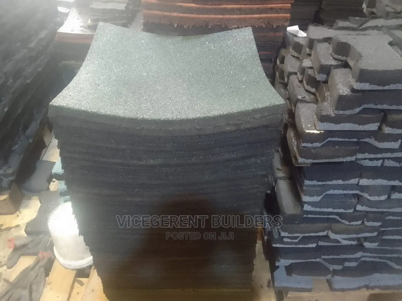 High Quality Thick Rubber Tiles