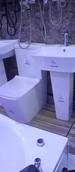 Real England Wc Set With the Wash Hand Basin