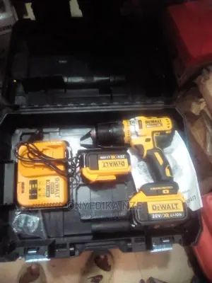 De Walt 20v Battery Drill