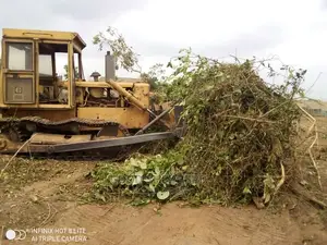 D6 Bulldozer Machine for Hire at N170k