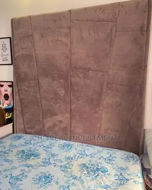 4.5 by 6 Suede Solid and Reliable Bedframe