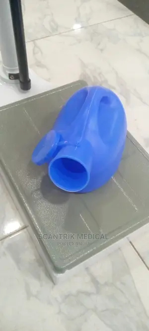 Portable Men Hospital Bed Urine Cups