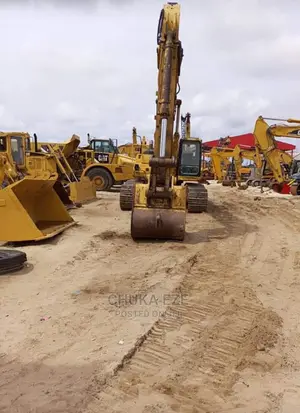 Heavy Duty Equipment for Hire and Lease