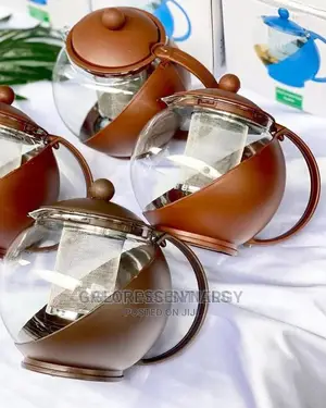Tea Pot With Sieve